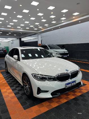 BMW 320i 2.0 16V TURBO GASOLINA SPORT GP AUTOMÁTICO BMW 320i 2.0 16V TURBO GASOLINA SPORT GP AUTOMÁTICO